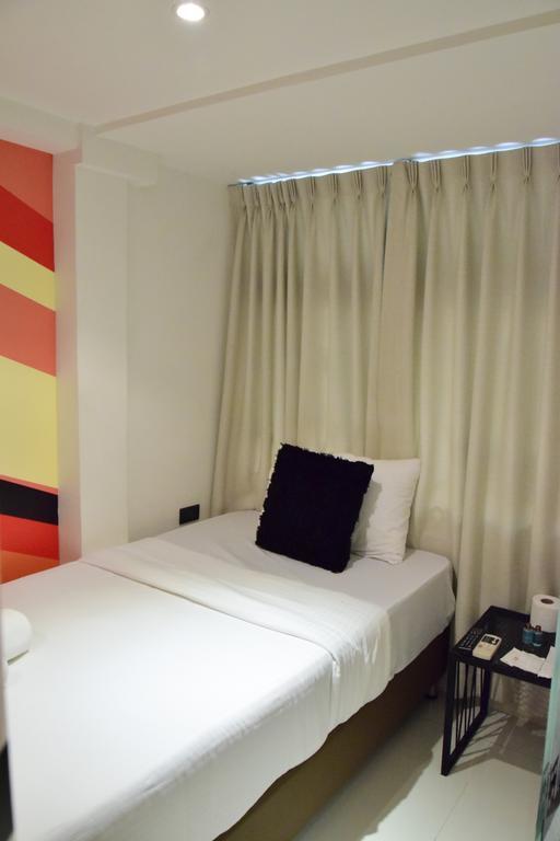 Hostel Double Five Bangkok Zewnętrze zdjęcie