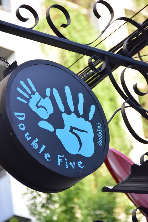 Hostel Double Five Bangkok Zewnętrze zdjęcie